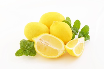 ビタミンCを含むレモン