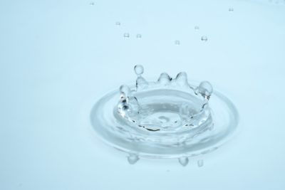 水溶性のエイジングケア化粧品成分のイメージ